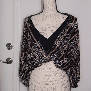 Honey Belle Black Batwing Sleeve Twist Front Blouse SZ S